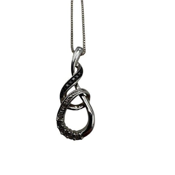 Kay Jewelers Silver and Black Necklace - Picture 5 of 12